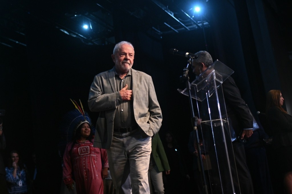 Λούλα: «Γκροτέσκο σκηνικό» η αντιπαράθεση Τραμπ-Ζελένσκι στο Οβάλ Γραφείο