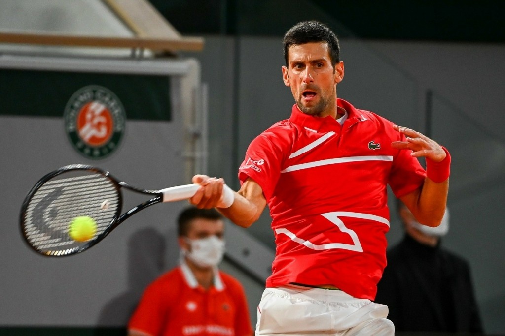 Συμπλήρωσε την οκτάδα του Australian Open ο Τζόκοβιτς – Ο αντίπαλος του Τσιτσιπά και τα ζευγάρια των προημιτελικών (vid)