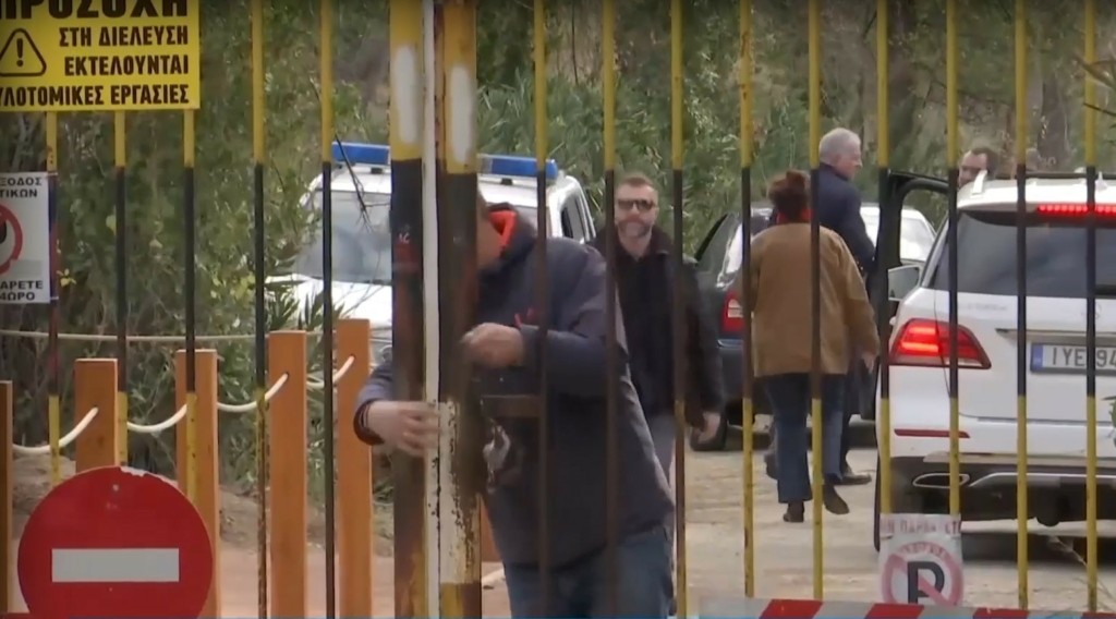 Οι κυκλοφοριακές ρυθμίσεις για την κηδεία του τέως βασιλιά – Συνοδεία της Τροχαίας η πομπή από τη Μητρόπολη στο Τατόι