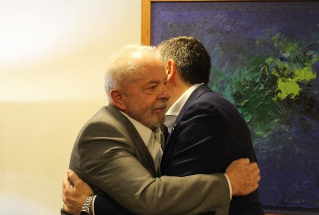 Συνάντηση Τσίπρα με τον Λούλα ντα Σίλβα – “Συνεργασία αριστερών και προοδευτικών δυνάμεων”