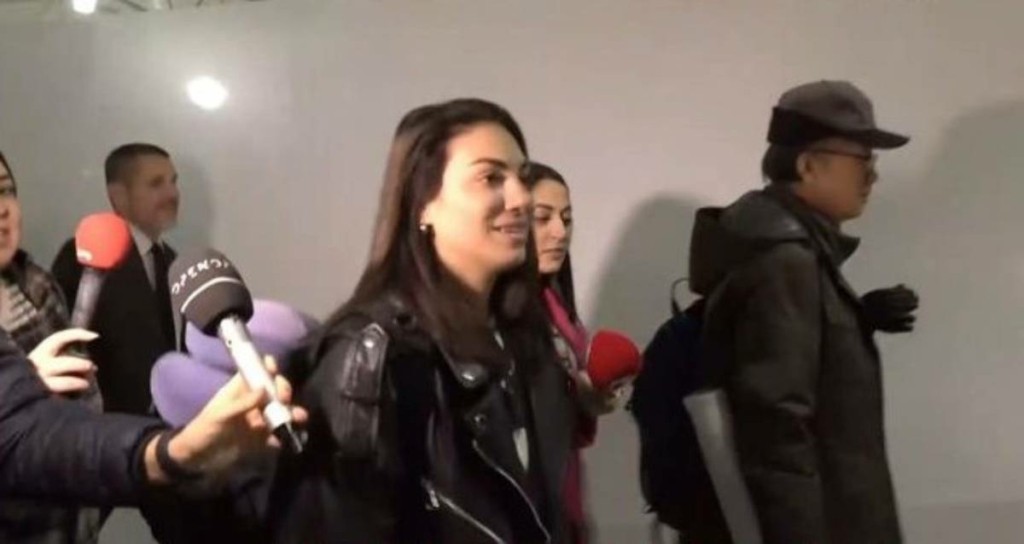 Έφυγαν για το Survivor All Star οι παίκτες – Δεν αντάλλαξαν ούτε “γεια” Βαλαβάνη – Βασάλος (vids)