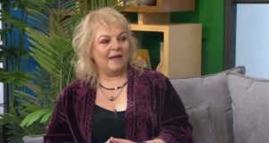 Φωτεινή Μπαξεβάνη: «Πήγα στα “Εγκλήματα” σαν γκεστ και τελικά έγινα μόνιμος ρόλος»