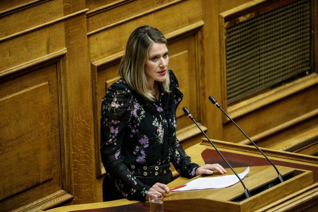 Ευθυμίου: “Ο χρόνος έκδοσης των συντάξεων μειώθηκε από 500 σε κάτω από 50 μέρες”