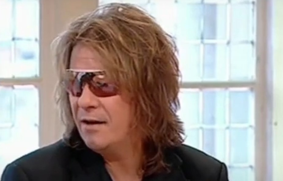 Συγκινεί ο Άντι Τέιλορ των Duran Duran για τη μάχη με τον καρκίνο – “Θα ζήσω τη ζωή” (vid)