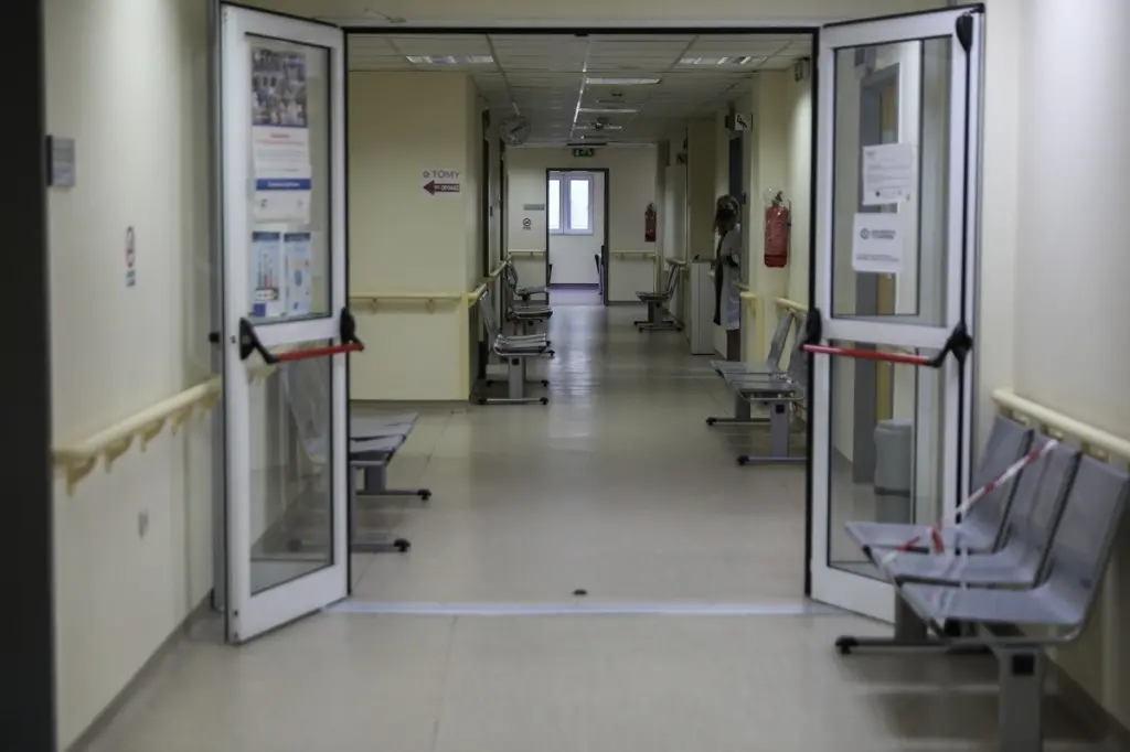 Γρίπη: Συναγερμός για τα κρούσματα στα παιδιά – Ένα βρέφος 3 μηνών και ένα κοριτσάκι 4 ετών νοσηλεύονται σε ΜΕΘ