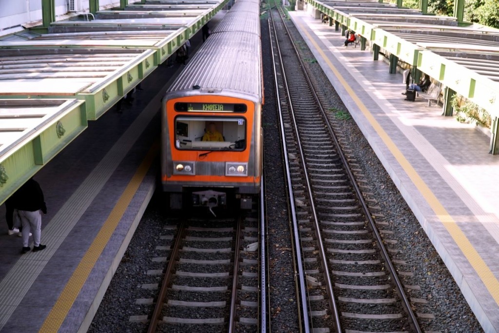 Ανεστάλη η στάση εργασίας στον Ηλεκτρικό λόγω της σιδηροδρομικής τραγωδίας στα Τέμπη