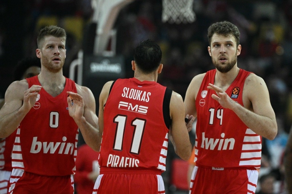 Νέος θρίαμβος του Ολυμπιακού στην Euroleague – Υπέταξε την Ρεάλ Μαδρίτης και πάτησε κορυφή