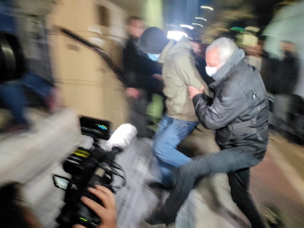 “Ομερτά” από τους επτά της Πάτρας – “Πήρα το ρίσκο κι έχασα” – Πώς δύο ορφανά DNA οδήγησαν στις συλλήψεις