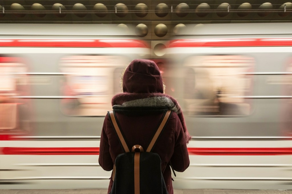 Επίθεση με μαχαίρι σε σταθμό μετρό στο Βέλγιο – Τουλάχιστον τρεις τραυματίες