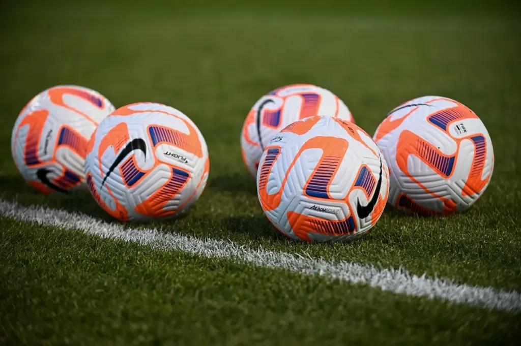 Ανοίγουν το πρόγραμμα της Super League Ολυμπιακός, ΑΕΚ και Παναθηναϊκός