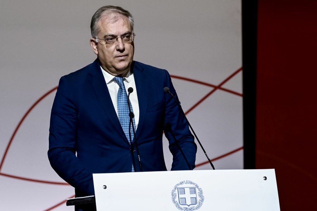 Επίθεση Θεοδωρικάκου σε Τσίπρα για την υπόθεση για τον θάνατο της “μικρής Μαρίας” – “Ο κ. Τσίπρας να ζητήσει συγγνώμη”