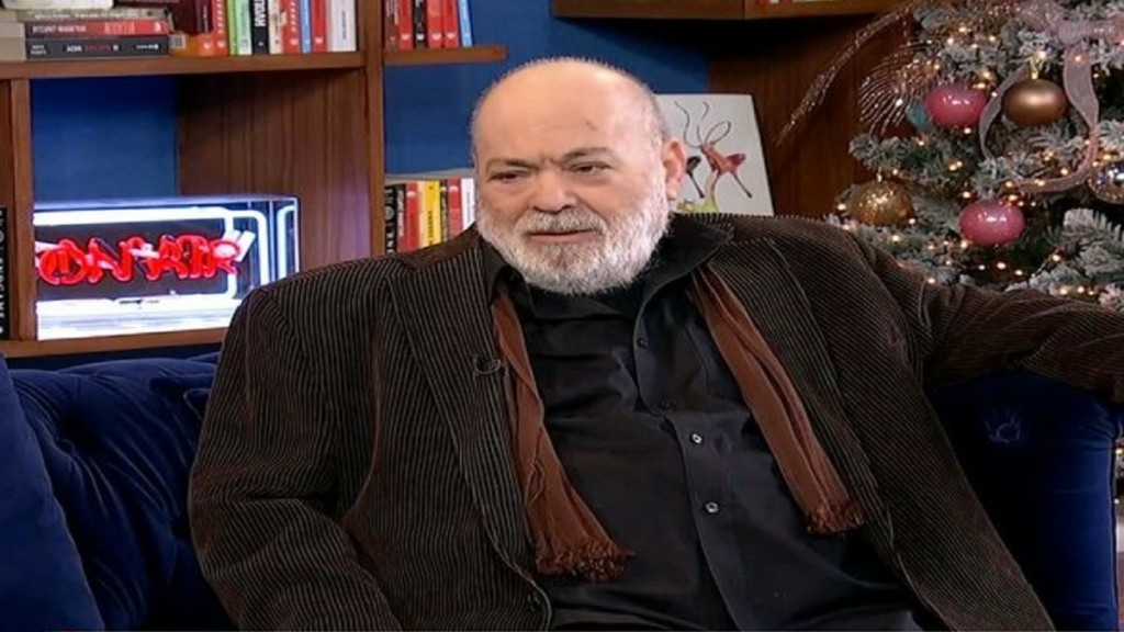 Συγκλονιστική αποκάλυψη από Βαλαβανίδη – “Ηθοποιός ακούμπησε το μόριο του στα χέρια συμπρωταγωνίστριάς του”