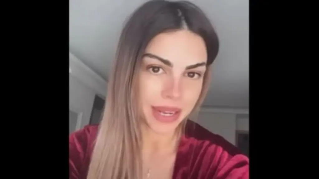 Τα “καρφιά” της Χριστίνας Κεφαλά για Σάκη και Μαριαλένα – “Γιατί δεν την ψηφίζουν;” – “Να του δώσουμε Όσκαρ υποκρισίας” (pics)