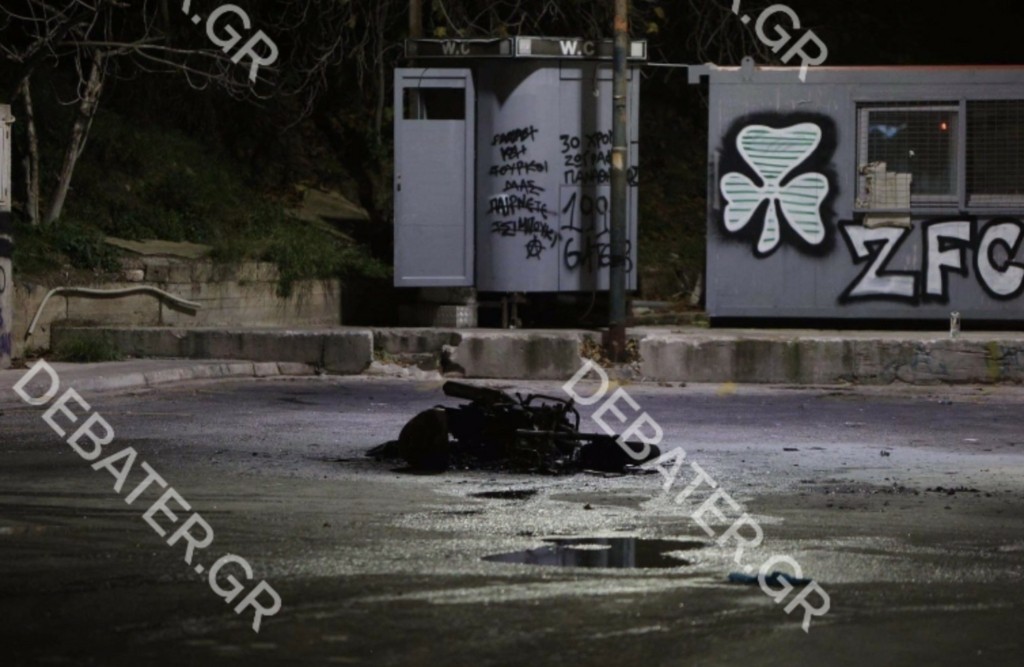 Είχαν στήσει καρτέρι σε αστυνομικούς στου Ζωγράφου και τους πέταξαν βόμβες μολότοφ – Ένας αστυνομικός χτύπησε στο πόδι