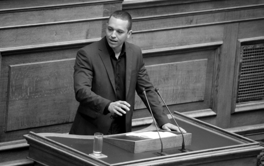 Συμφωνείτε με το “μπλόκο” στο κόμμα του Ηλία Κασιδιάρη;
