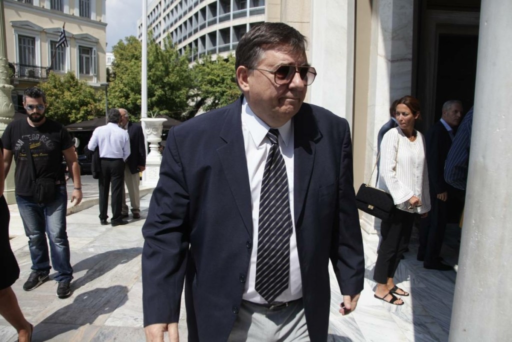 Υποψήφιος με τη ΝΔ ο Γιώργος Καρατζαφέρης; Τι απάντησε ο Οικονόμου