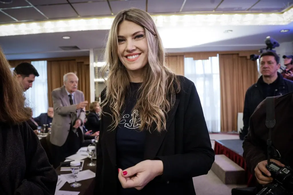 “Η Εύα Καϊλή πρέπει να βρίσκεται δίπλα στο παιδί της” – Τι υποστηρίζει ο δικηγόρος της (vid)