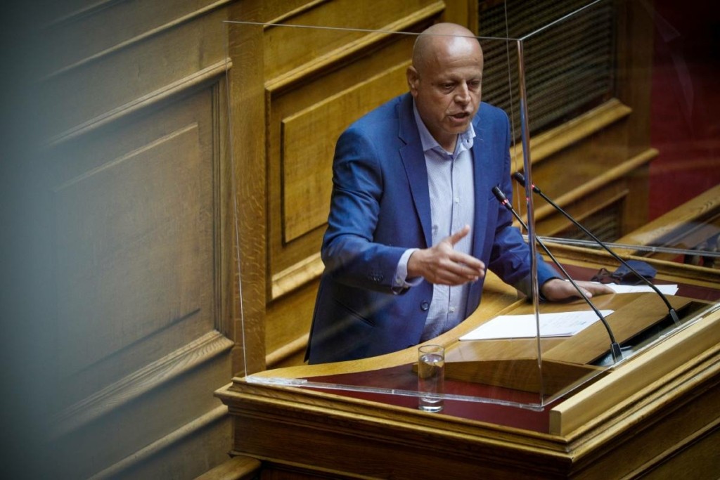 Βαρύ πένθος στο ΣΥΡΙΖΑ για το Νεκτάριο Σαντορινιό – Ανεστάλησαν οι εκδηλώσεις – Το “αντίο” του Τσίπρα
