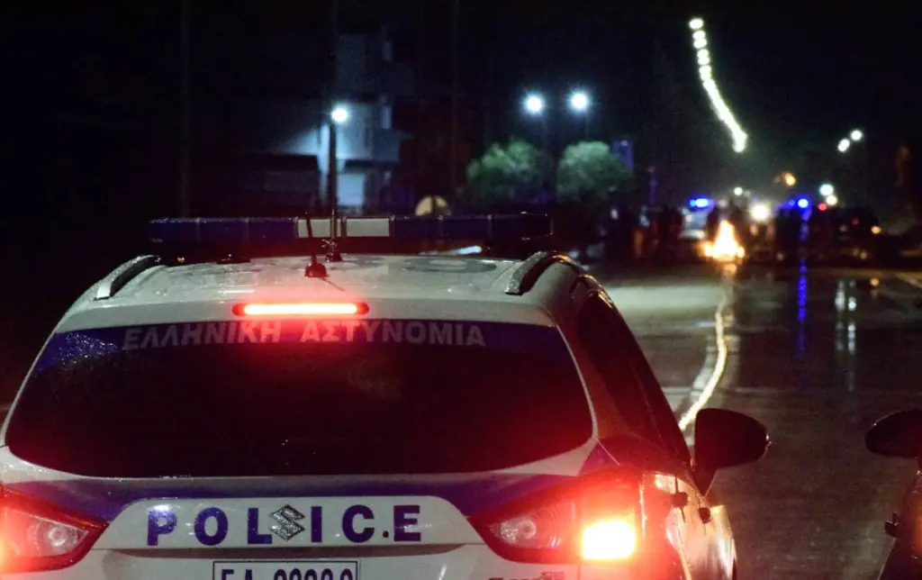 Ηράκλειο: Συνελήφθη 27χρονος και 26χρονος για υπόθεση εμπρησμού και κλοπής οχημάτων