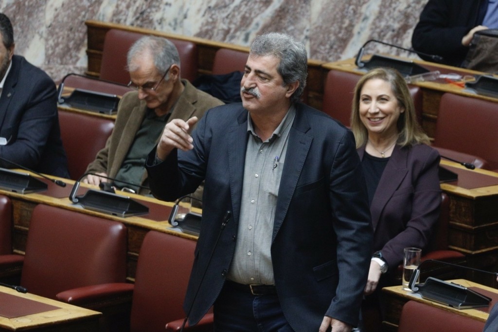 Απάντησε στον Πολάκη ο Βερβεσός – Το δικηγορικό σώμα παραμένει προσηλωμένο στην υπεράσπιση του δημοκρατικού κεκτημένου”