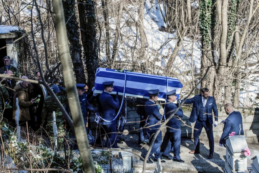 Ο Φλώρος αποχαιρέτησε τον Στάθη Τσιτλακίδη και τον Μάριο Τουρούτσικα – “Το έθνος σας ευγνωμονεί”