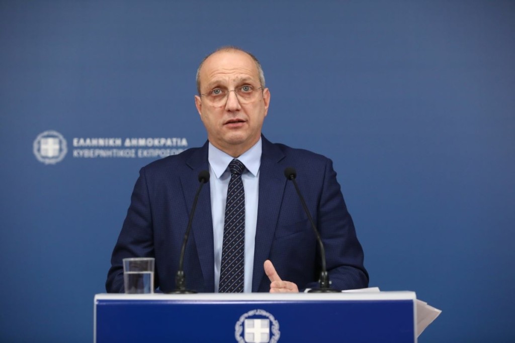 Σφοδρή επίθεση Οικονόμου – “Καθρέφτης του Τσίπρα ο πολακισμός”