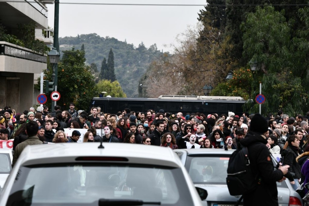 Στη δημοσιότητα η ΚΥΑ για το μισθολογικό των καλλιτεχνών – Τι προβλέπει