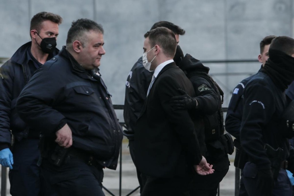 Στα δικαστήρια υπό αυστηρά μέτρα ο δολοφόνος της Καρολάιν, Μπάμπης Αναγνωστόπουλος