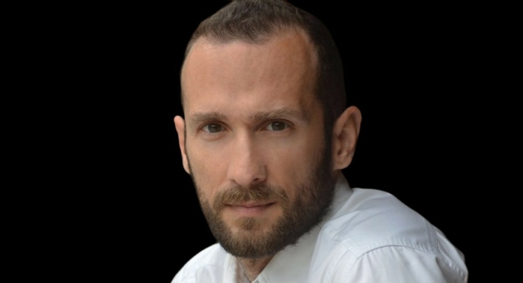 Ο Γιώργος Καραδήμος στο DEBATER – Ποιο τραγούδι του απορρίφθηκε, ποιο έγραψε για έναν χωρισμό και η γνώμη του για τα talent show