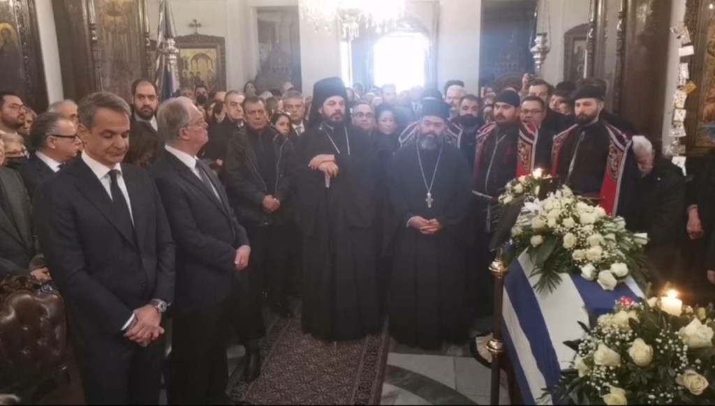 Θρήνος στην κηδεία του Μανούσου Βολουδάκη στα Χανιά – Τι είπε ο Μητσοτάκης στον επικήδειο (pics&vid)