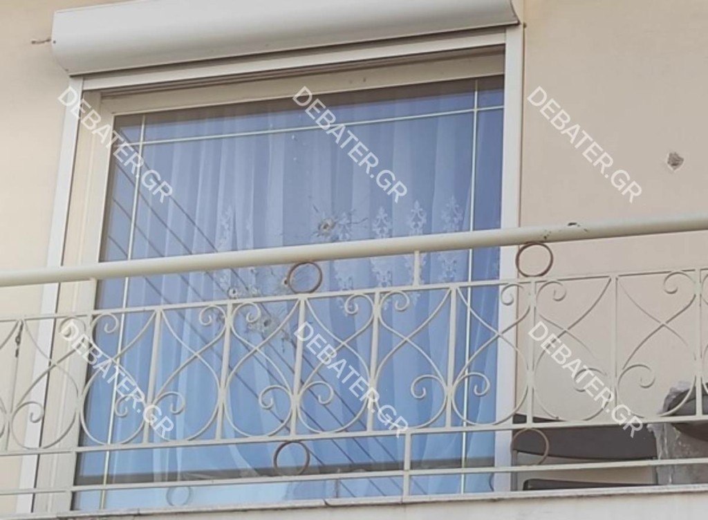 Πανικός στην Αγία Βαρβάρα – “Γάζωσαν” με καλάσνικοφ σπίτια – Εντοπίστηκαν πάνω από 15 κάλυκες (pics)