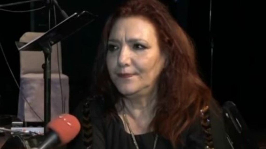Η Βιτάλη “κατακεραυνώνει” Βανδή και Μπισμπίκη – “Εκείνος σαν αγρίμι κι η αγαπημένη τούρλα τον πισινό στον κόσμο”