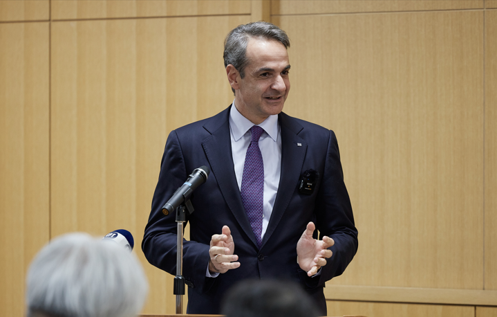 Στην κηδεία του υποσμηναγού Τουρούτσικα ο Μητσοτάκης – Θα τελεσθεί στην Τρίπολη