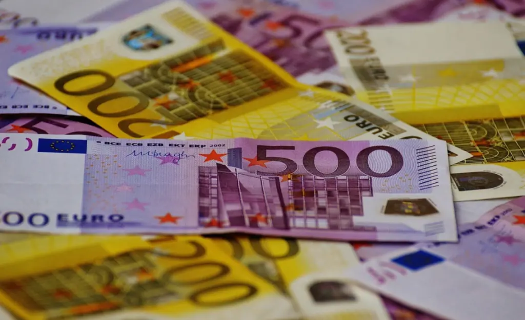 Eurostat: Στο 2,9% του ΑΕΠ το δημοσιονομικό έλλειμμα της ευρωζώνης το 2025