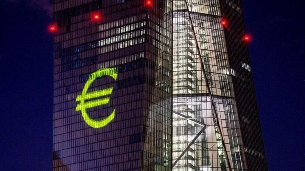 Η ΕΚΤ ανέβασε τα επιτόκια κατά 50 μονάδες βάσης και προανήγγειλε νέα αύξηση το Μάρτιο