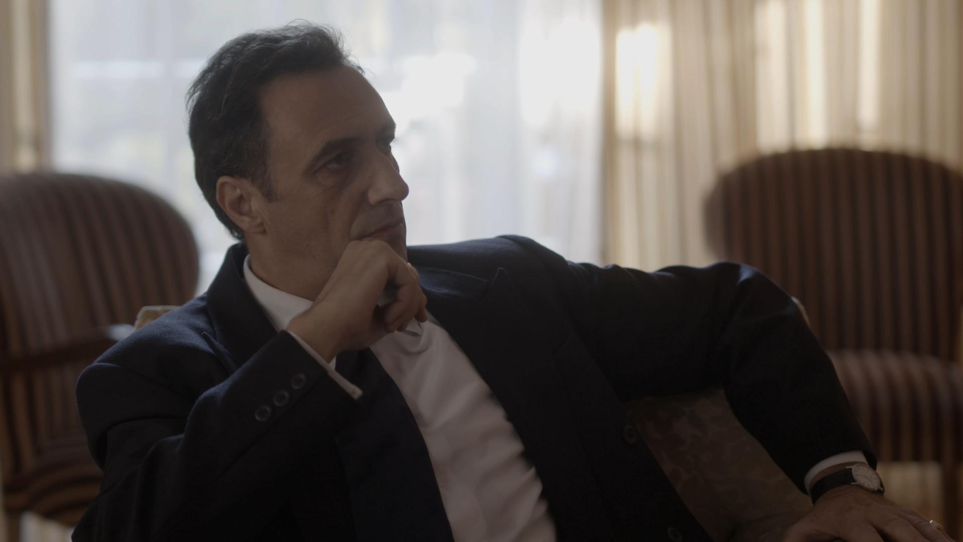 Ο Παράδεισος των κυριών – Η αλήθεια απειλεί τη Ζηνοβία