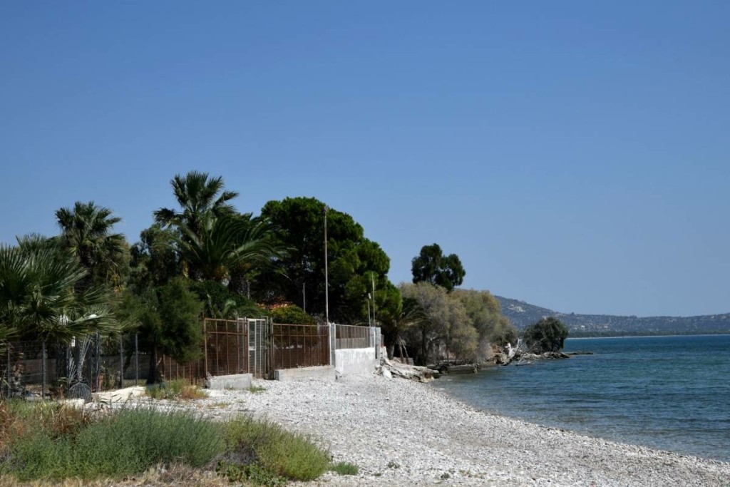 Προσπάθησε να ρυμουλκήσει το σκάφος του και πέθανε – Τραγωδία στον Μαραθώνα