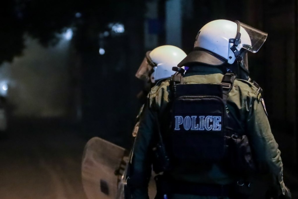 Κακουργηματική δίωξη στους τέσσερις συλληφθέντες για το επεισόδιο στο Εφετείο Αθηνών