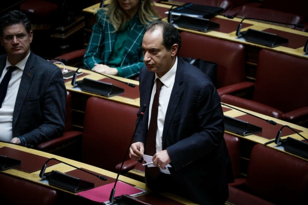 Σπίρτζης για Τέμπη – “Το όλοι φταίνε, δεν ισχύει – Δεν αισθάνομαι ότι η κυβέρνηση ΣΥΡΙΖΑ φταίει”
