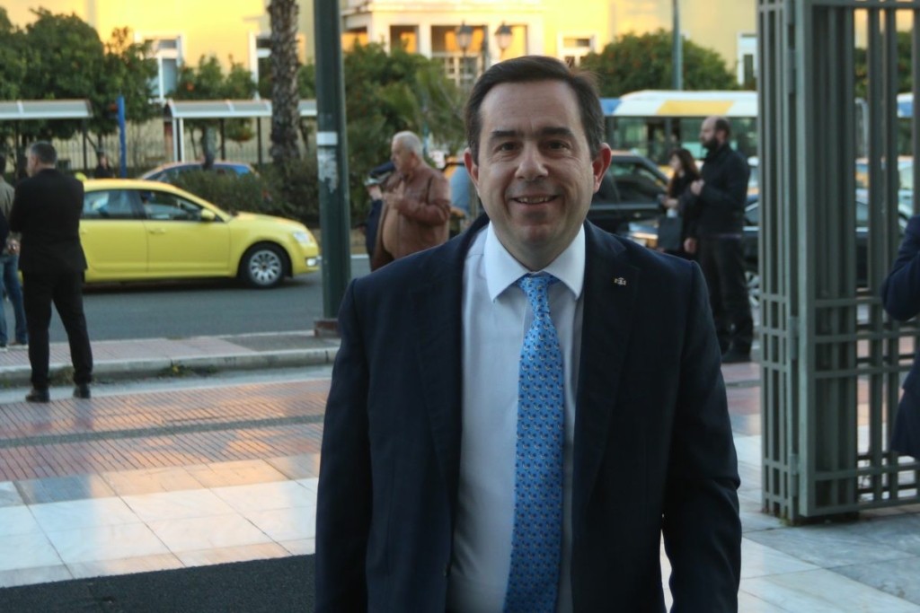 Η επική ατάκα του Μηταράκη στο BBC – “Το μετρό στη Θεσσαλονίκη λειτουργεί” (vid)