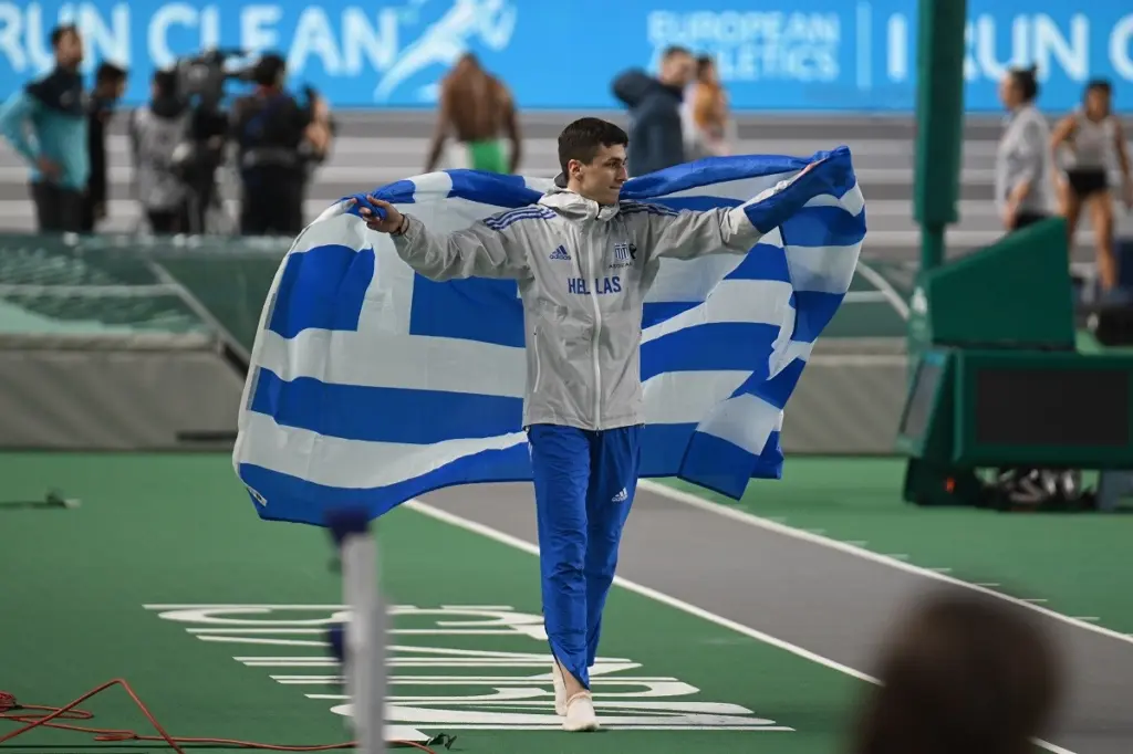 “Ασημένιος” στην Κωνσταντινούπολη ο Ανδρικόπουλος (vid)