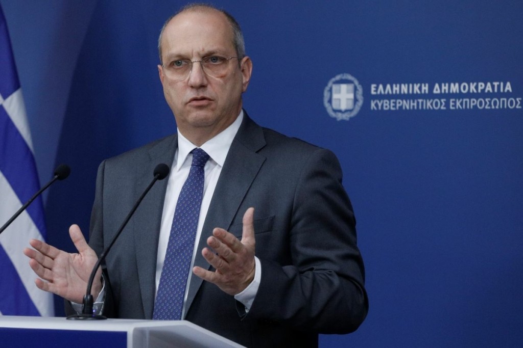 Με “απόλυτη ασφάλεια” η επανεκκίνηση των σιδηροδρόμων δηλώνει ο Οικονόμου – Τι είπε για τον κατώτατο μισθό