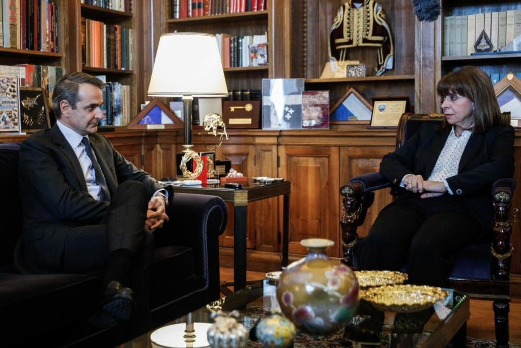 Ο Μητσοτάκης ενημέρωσε την Σακελλαροπούλου για τις εκλογές – Ποια είναι τα επόμενα βήματα