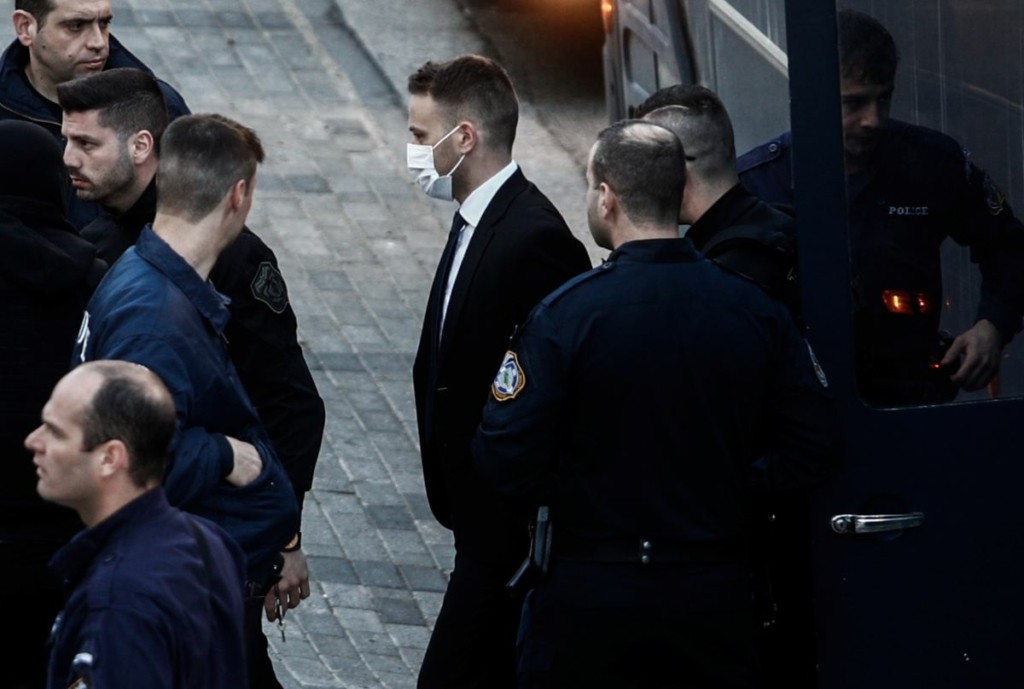 Έγκλημα στα Γλυκά Νερά – Διακόπηκε η δίκη του Μπάμπη Αναγνωστόπουλου