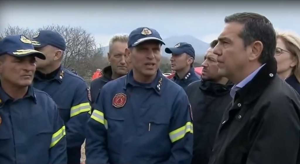 Τσίπρας από τα Τέμπη – “Ζούμε στιγμές βαθιάς οδύνης και θλίψης – Οι ευθύνες στην ώρα τους”