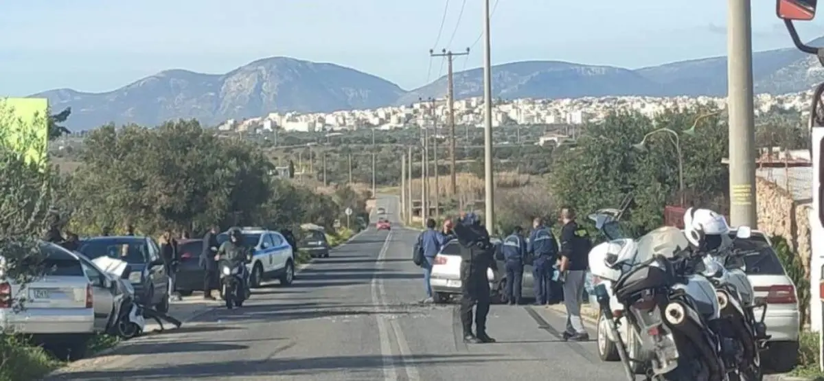 Θανατηφόρο τροχαίο στα Σπάτα – Νεκρή 57χρονη