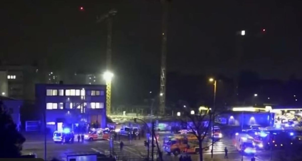 Μακελειό σε εκκλησία μαρτύρων του Ιεχωβά στο Αμβούργο – Επτά νεκροί (vids)