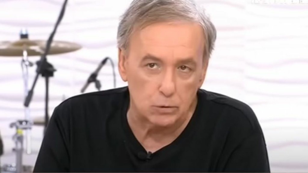Θετική εξέλιξη για τον Ανδρέα Μικρούτσικο – Βγήκε από την εντατική και μεταφέρθηκε σε δωμάτιο