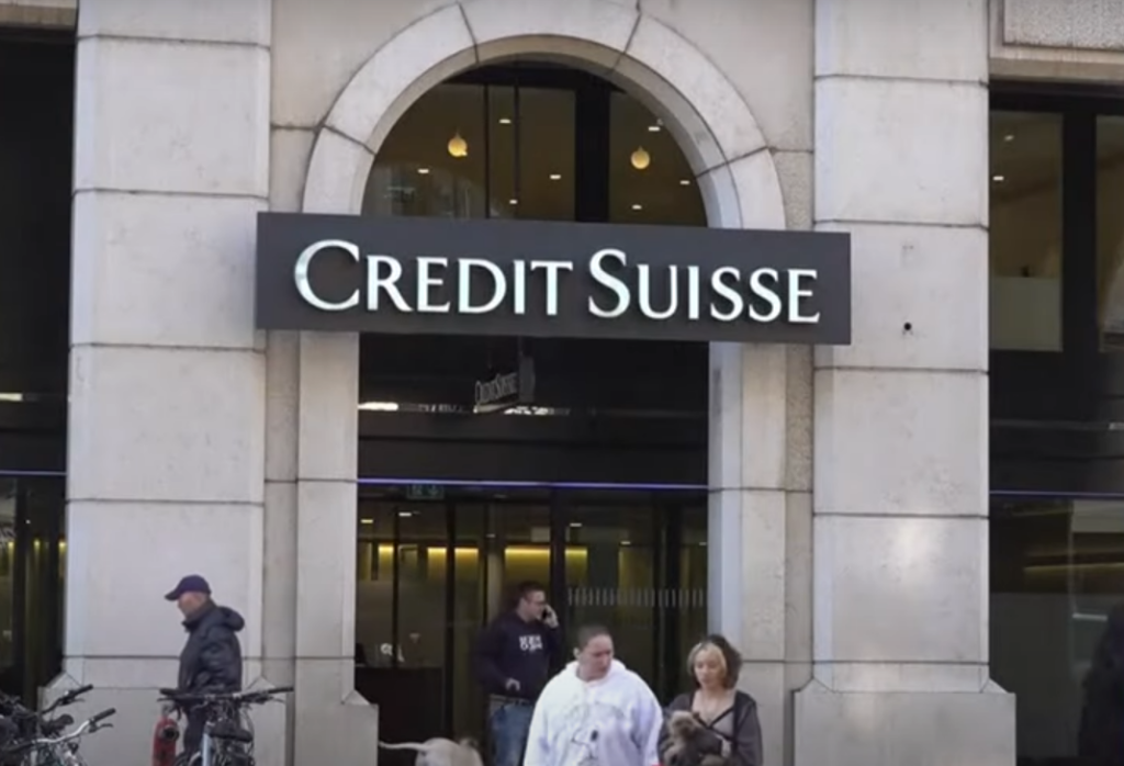 ΕΚΤ μετά το μηδενισμό ομόλογων της Credit Suisse – Πρώτα οι μέτοχοι να “πληρώνουν” τις ζημιές των τραπεζών
