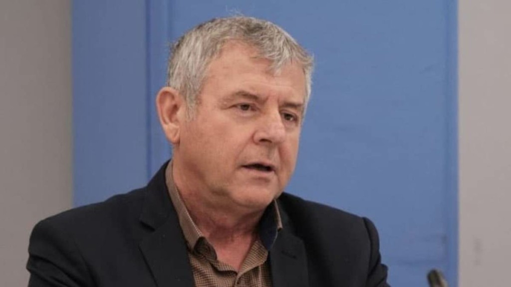 Μιχάλης Γιαννάκος: Καταγγέλλει ελλείψεις στο Νοσοκομείο Κεφαλονιάς – Μιλάει για “άγονες” προκηρύξεις